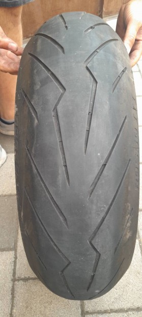 180/55 zr17 motorgumi 