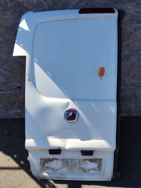 184220 Fiat Scudo, Peugeot Expert, Ciroen Jumpy 2007-2016 bal hátsó