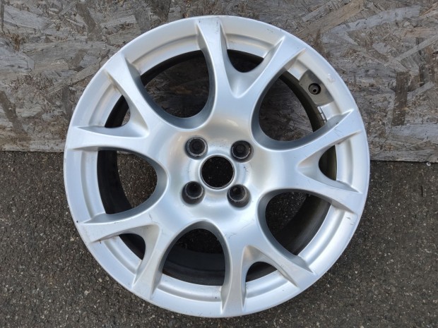 184794 Alfa Romeo MiTo 2008-2018 16"-os alufelni (1db) a képen