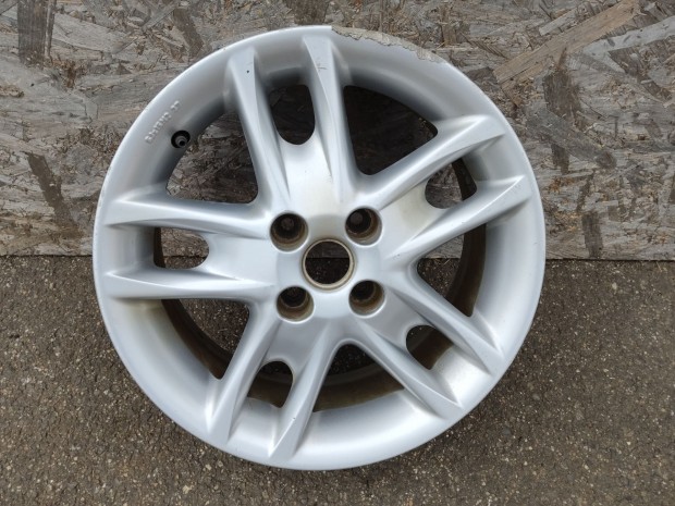 184841 Fiat Punto II.-III. 15"-os alufelni (1db) a kpen lthat