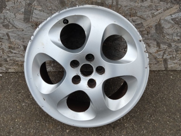 184843 Alfa Romeo 147, 156, Gt 16"-os alufelni (1db) a képen látható