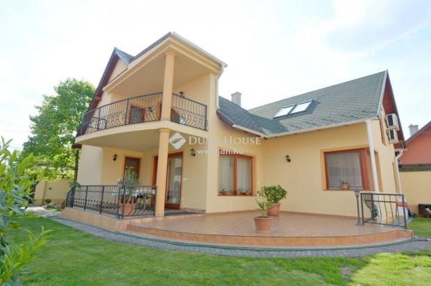 184 nm-es h�z elad� Kiskunf�legyh�za