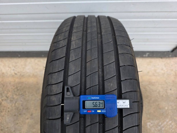 185/50R16 Michelin 2db gumi nagyon jó állapotban eladó!