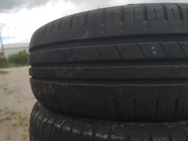 185/55R15 Goodyear nyrigumik eladk