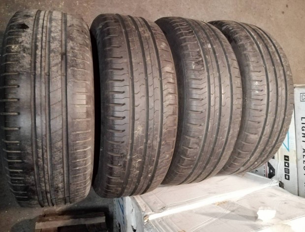 185/55R15 nyári gumik, Continental