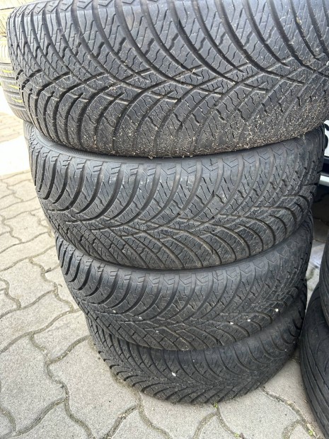 185/55 R15 4evszakos 