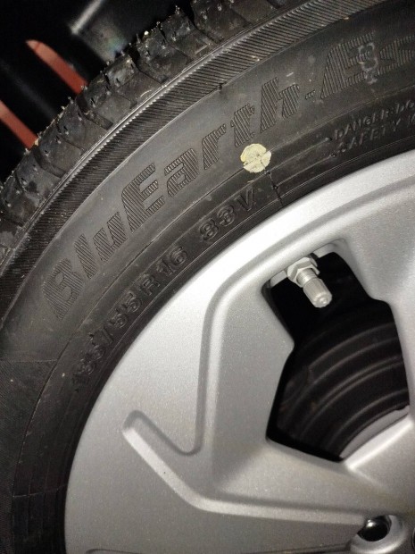 185/55 R 16 Yokohama ny�ri gumi 