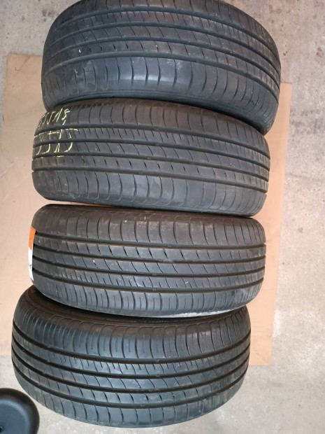 185/55 r15 86H Kumho ecowing Es01 nyári gumi garnitúra