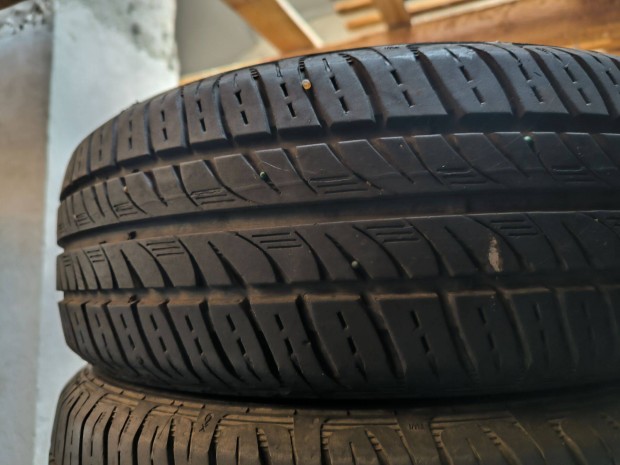 185/60R15 45e/4db Semperit ny�rigumik 185 60 15 185/60 R15