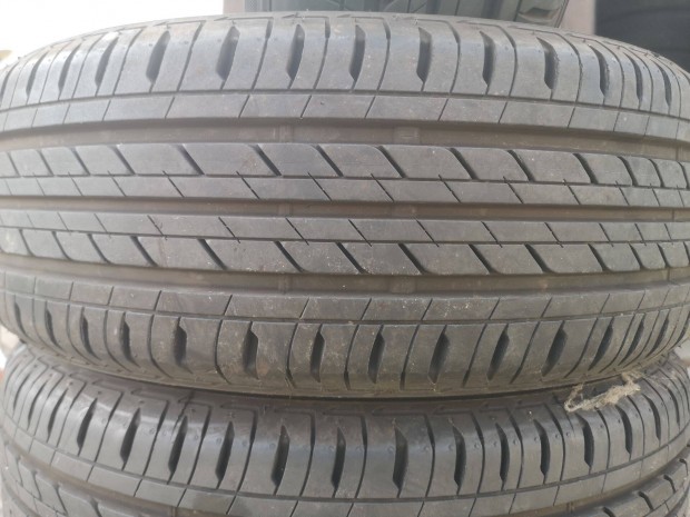 185/60R15 95% Bridgestone nyrigumik eladk