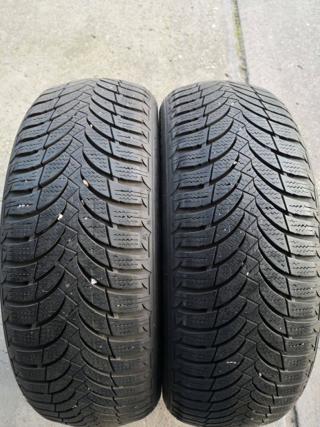 185/60R15 Nexen tligumi 2db