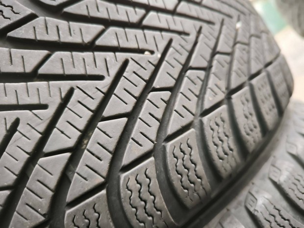 185/60R15 Pirelli tligumik 185/60 R15