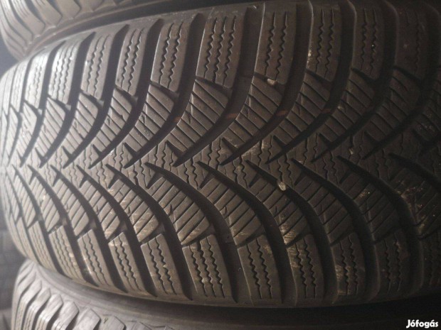 185/60R15 Szezonvgi Kirusts 40e/4db Hankook tligumi