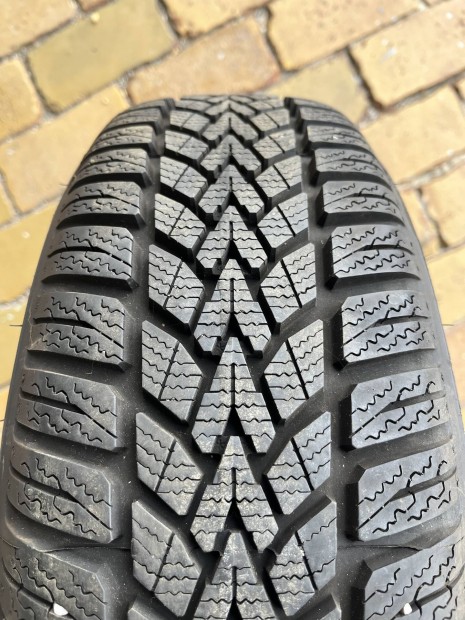 185/60R15 tligumi Dunlop