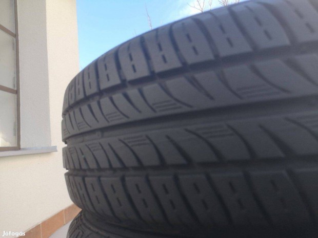 185/60R15 újszerű Semperit nyárigumik eladók