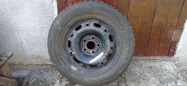 185/60 R14 Barum Polaris 5 tligumi VW lemezfelnivel