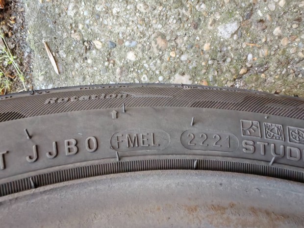 185/60 R14 Nexen Nblue négyévszakos gumi 4x108-as lemezfelnin
