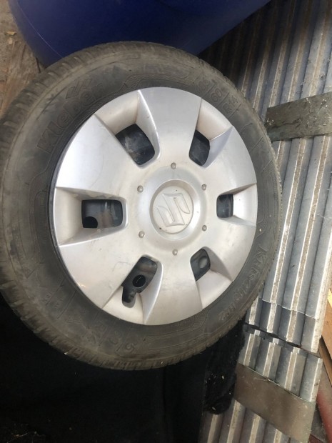 185/60 R14 Suzuki Tligumi Szett