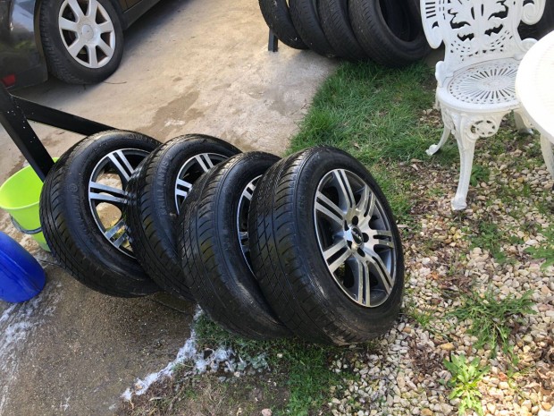 185/60 R15 Barum Brillantis nyári kerekek MAK alufelniken!