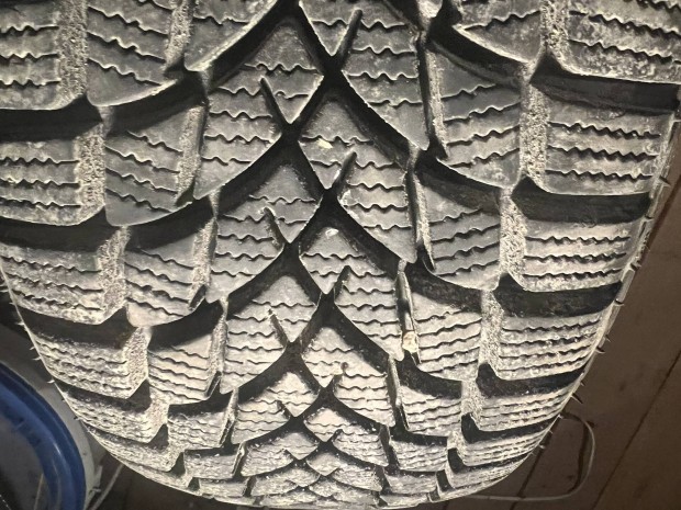 185/60 R15 Dayton T�ligumi �jszer� 