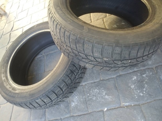 185/60 R15 Snowpro XL gumi