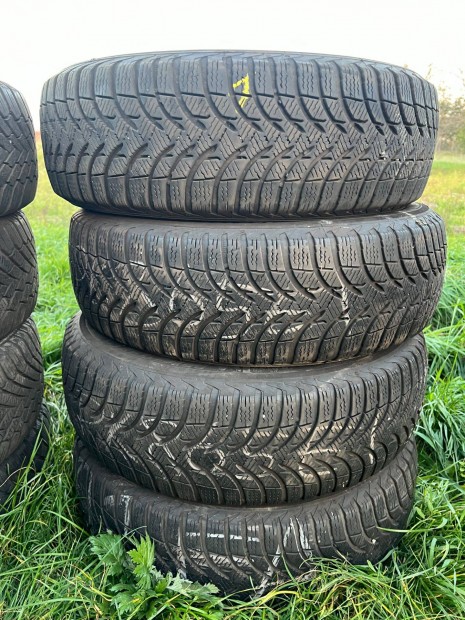 185/60 R15 michelin 4db tli gumi