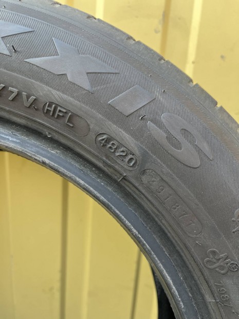 185/60/R15 ny�ri gumi