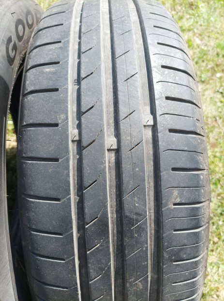 185/60 R15 nyárigumi garnitúra
