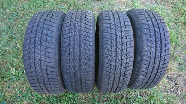 185/60 R15 újszerű téli gumi szett acél felnivel