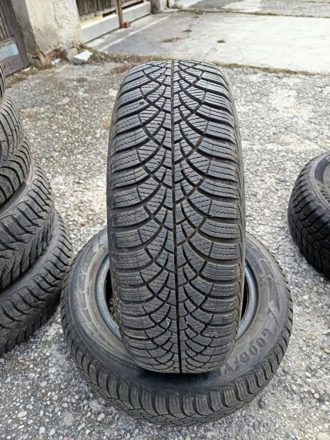 185/60 r15 2db Good&Jear téli gumi eladó