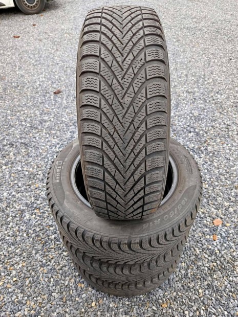 185/60 r15 80%os 4db Pirelli tli gumi elad