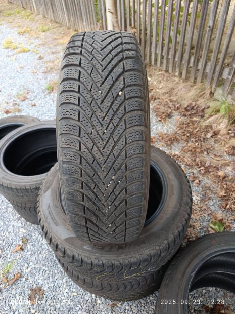 185/60 r15 80%os 4db Pirelli tli gumi elad
