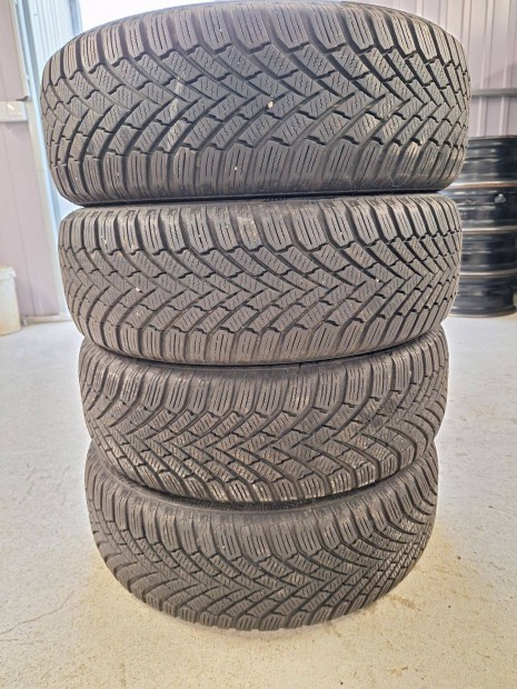 185/60 r15 tli gumi