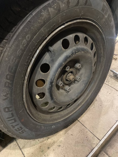 185/60r15 Opel pl Combo 4 j gumi felni re szerelve!