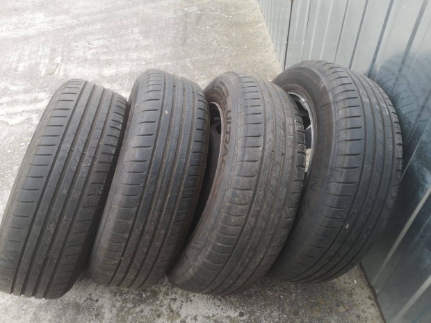 185/65R15 DOT 2022 Peugeot felnin