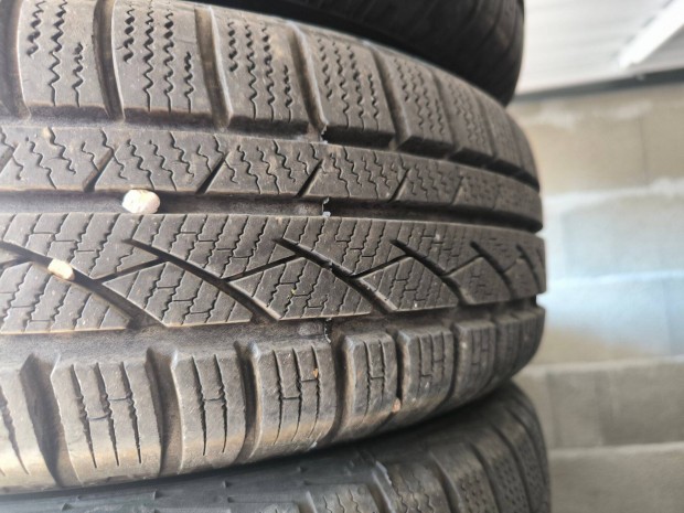 185/65R15 újszerű Continental téligumik
