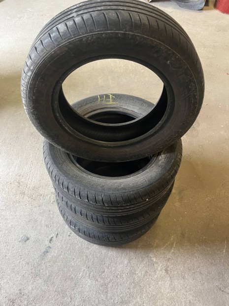 185/65R15 vredestein nyári gumi szett