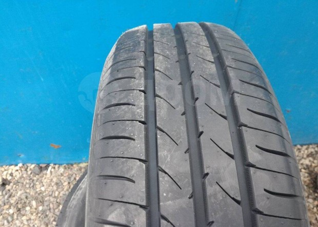 185/65 R14 nyri gumi Toyo Nanoenergy 3 4db DOT3921