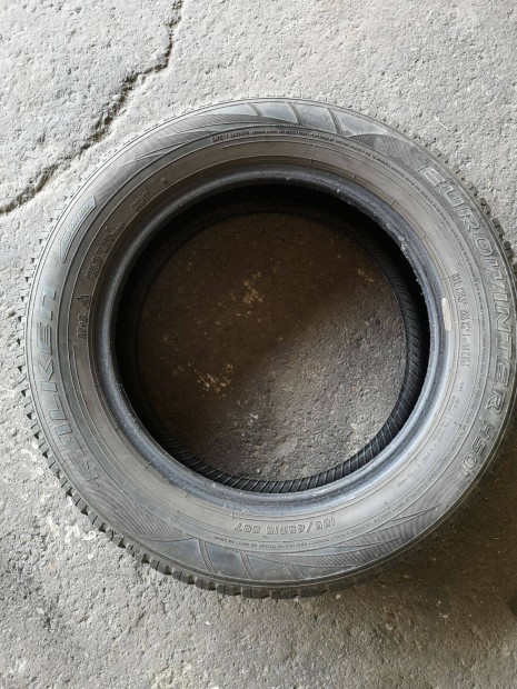 185/65 R15 Falken HS01 Eurowinter téli gumiabroncs