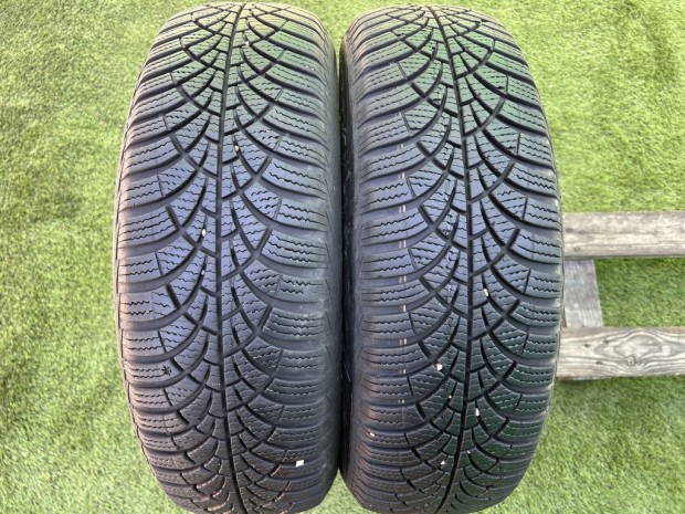 185/65 R15 Goodyear Ultra Grip 9 tli gumi 6mm