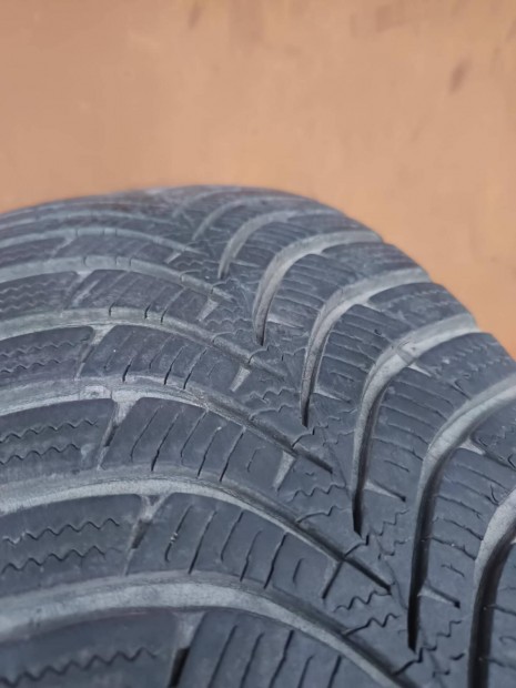 185/65/R15 Hankook tli gumi