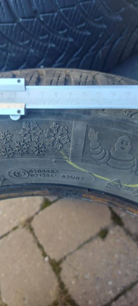 185/65 R15" hasznlt Michelin tli gumi 34085341 2025. 10. 31. 10:04
