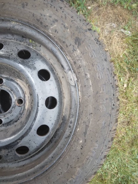185/65 R 14 téligumi acélfelnin