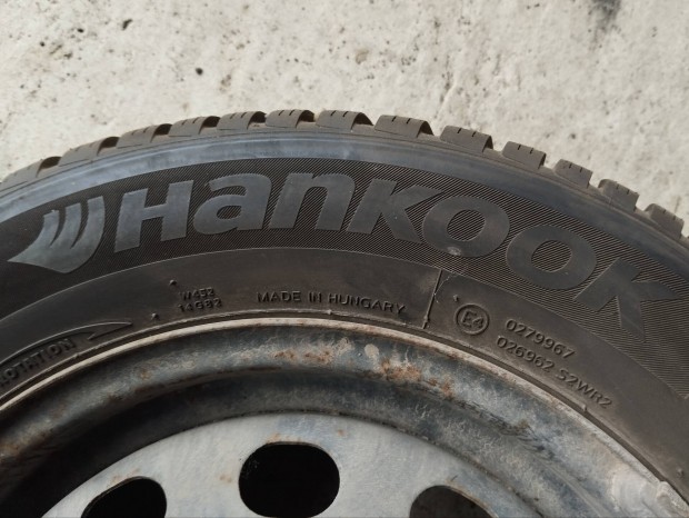 185/65 r14 Tli gumi Hankook 8 mm-es Ford Mondeo lemezfelnivel.