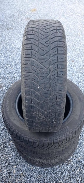 185/65 r15 4db Pirelli tli gumi elad