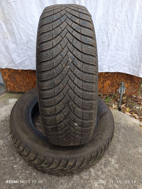 185/65 r15 4ves 80%os 2db Semperit tli gumi elad