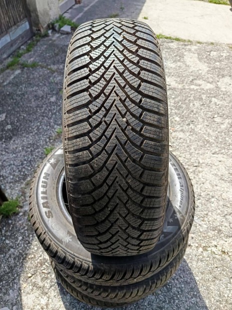 185/65 r15 4éves 95%os 4db Sailun téli gumi eladó