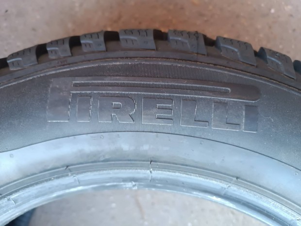 185/65 r15 Pirelli Cinturato Winter új, túltárolt téli gumi garnitúra.