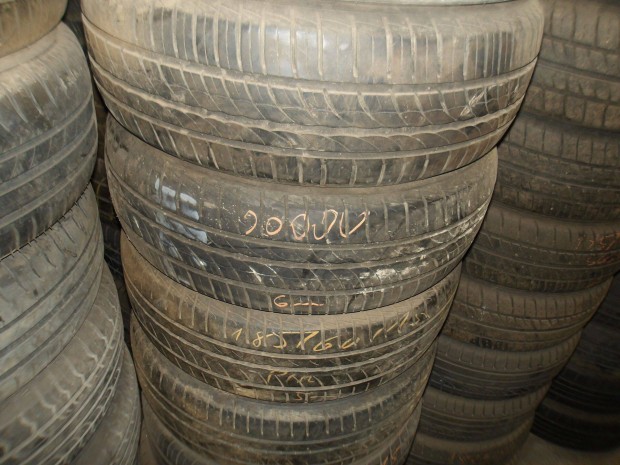 185/65r15 Pirelli nyri gumi ajndk szerelssel