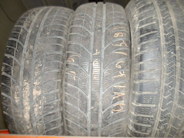 185/65r15 Toyo tli gumi ajndk szerelssel